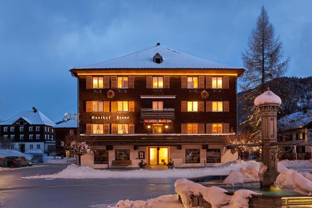 Hotel Gasthof Krone Hittisau Exterior foto