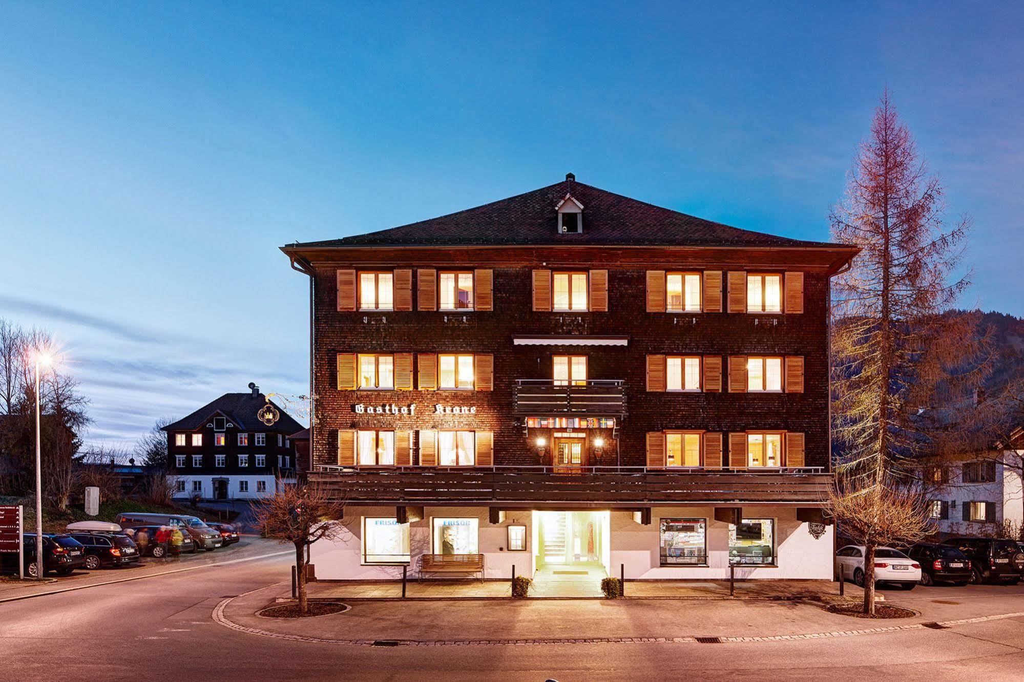 Hotel Gasthof Krone Hittisau Exterior foto